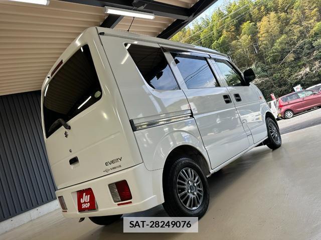 Suzuki EVERY 2012-05 7806836-5