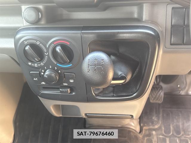 Suzuki EVERY 2018-12 7807017-3