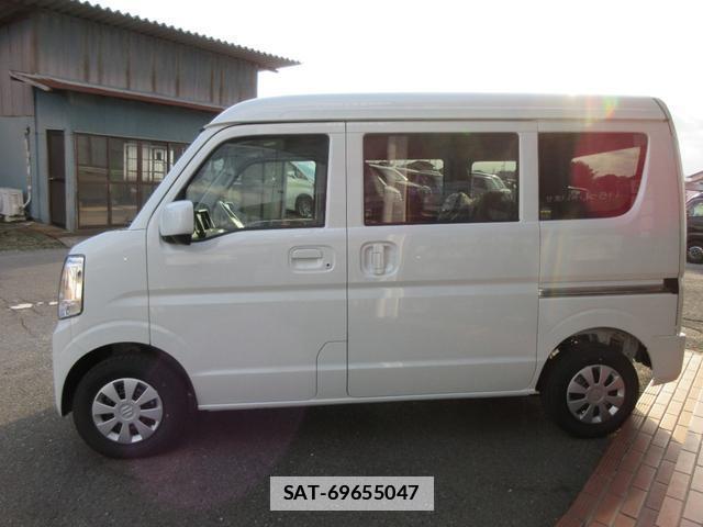 Suzuki EVERY 2026-03 7807042-17