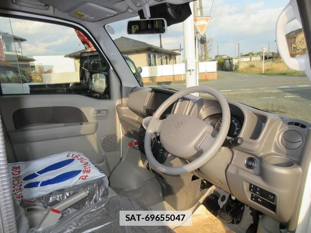 Suzuki EVERY 2026-03 7807042-6