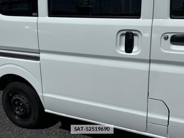 Suzuki EVERY 2020-03 7809785-10