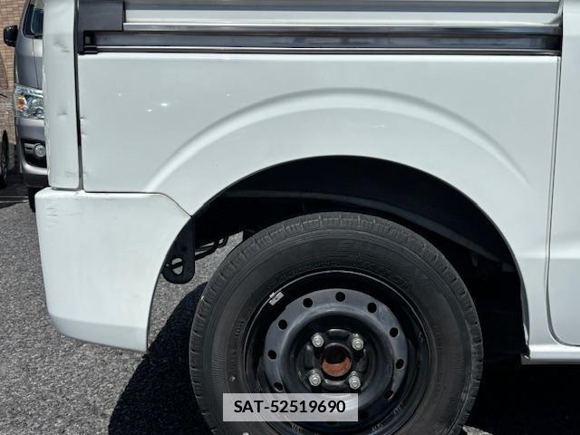 Suzuki EVERY 2020-03 7809785-11