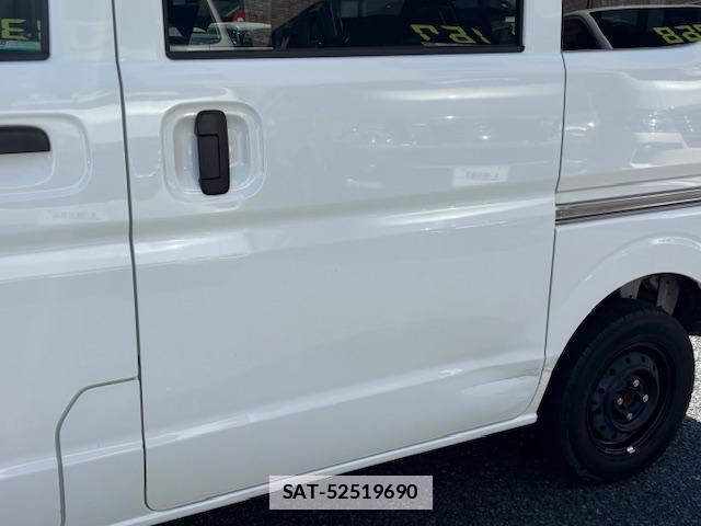 Suzuki EVERY 2020-03 7809785-13