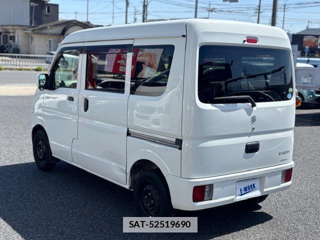 Suzuki EVERY 2020-03 7809785-6