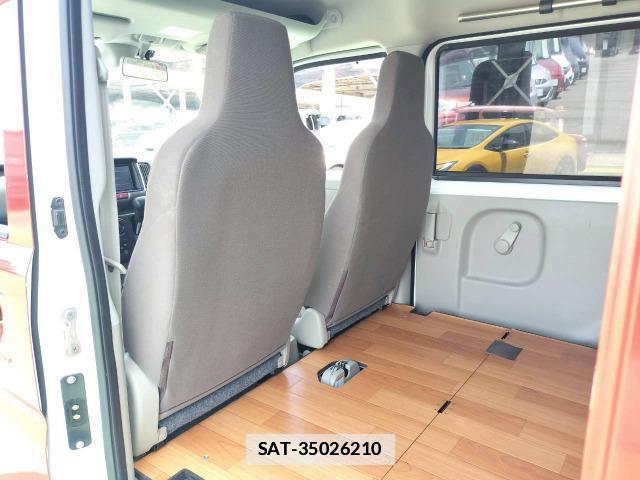 Suzuki EVERY 2018-03 7809877-14