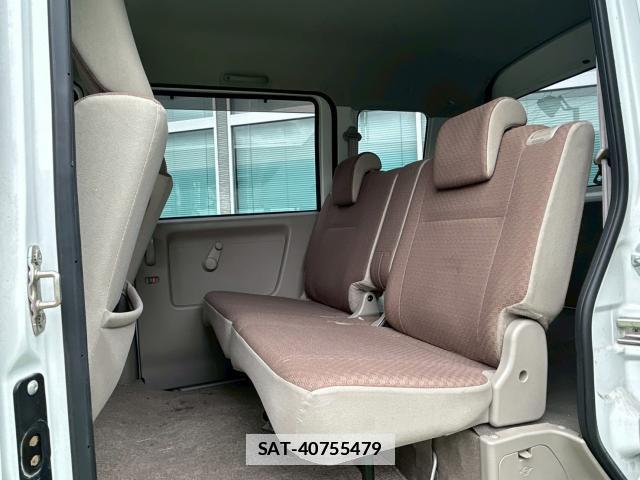 Suzuki EVERY 2013-01 7810212-13