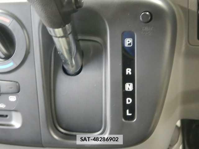 Suzuki EVERY 2024-10 7810801-8