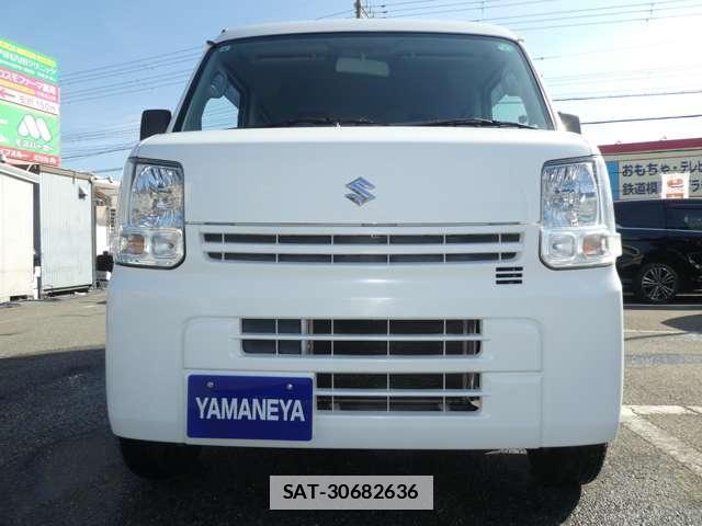 Suzuki EVERY 2017-04 7811264-1