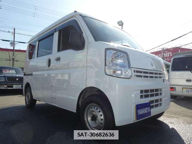 Suzuki EVERY 2017-04 7811264-13