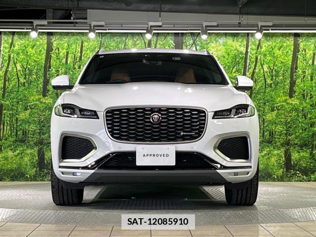 Jaguar F-PACE 2022-09 7799002-17