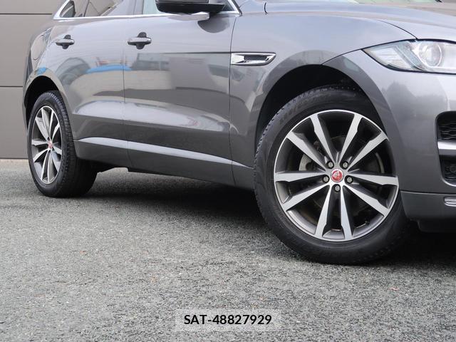 Jaguar F-PACE 2016-08 7799625-2
