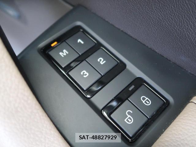 Jaguar F-PACE 2016-08 7799625-9