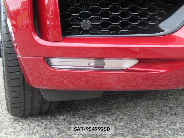 Jaguar F-PACE 2017-03 7802675-14