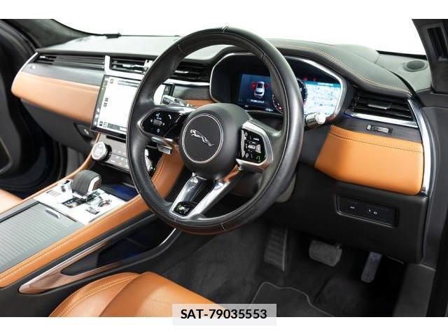 Jaguar F-PACE 2021-04 7807051-10