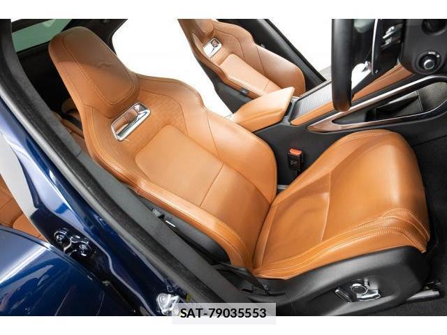 Jaguar F-PACE 2021-04 7807051-11