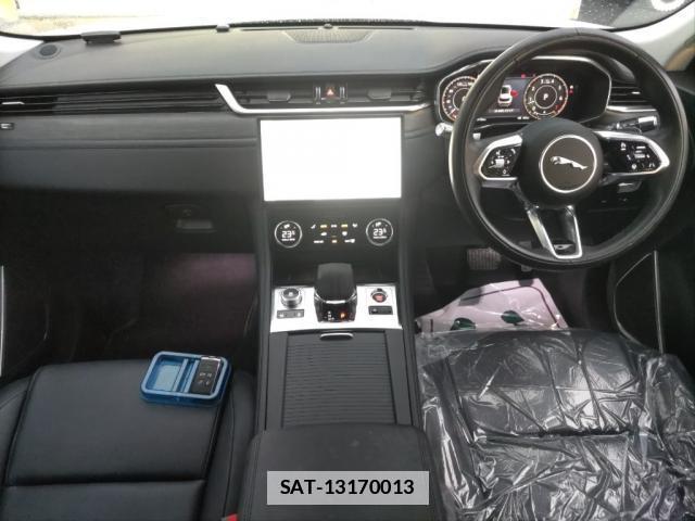 Jaguar F-PACE 2021-06 7809134-2