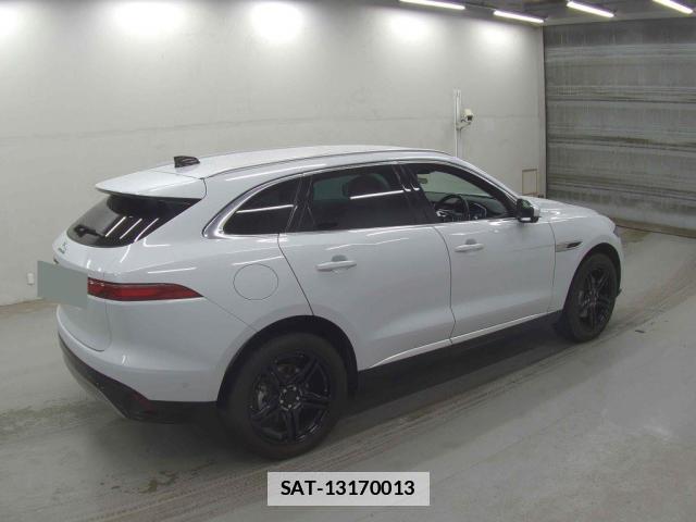 Jaguar F-PACE 2021-06 7809134-3