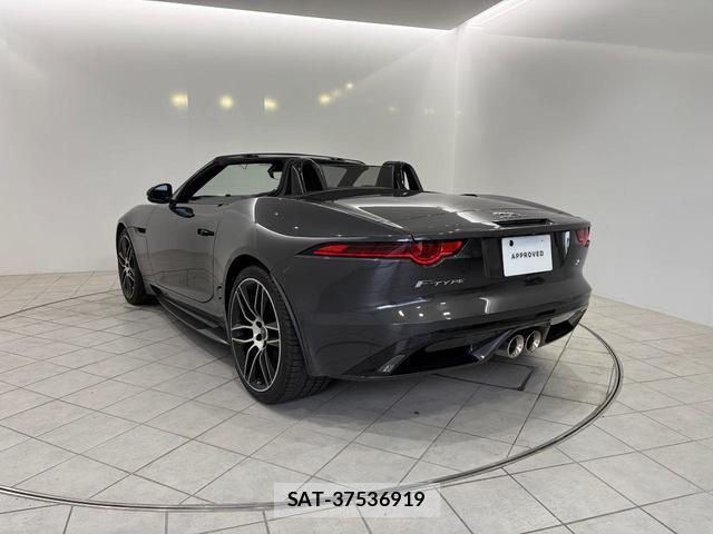 Jaguar F-TYPE 2020-11 7795489-4
