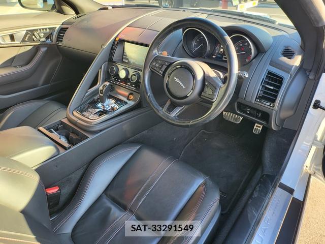Jaguar F-TYPE 2014-05 7797991-2
