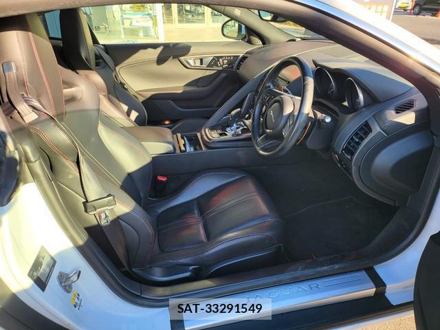 Jaguar F-TYPE 2014-05 7797991-3