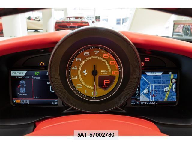 Ferrari F8 Spider 2022-09 7801783-19