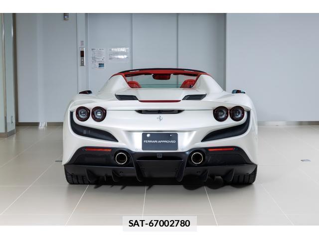 Ferrari F8 Spider 2022-09 7801783-7