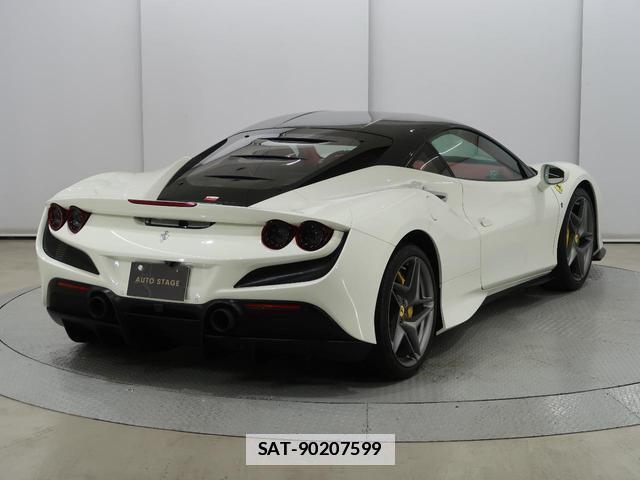 Ferrari F8 Tributo 2021-07 7801777-14