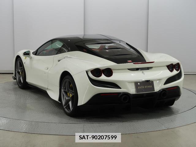 Ferrari F8 Tributo 2021-07 7801777-15