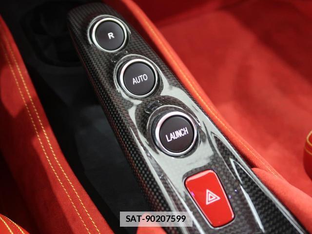 Ferrari F8 Tributo 2021-07 7801777-17