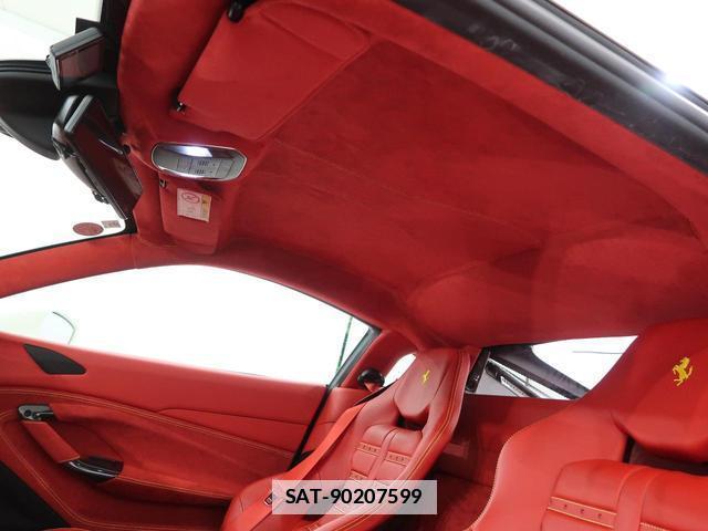 Ferrari F8 Tributo 2021-07 7801777-19