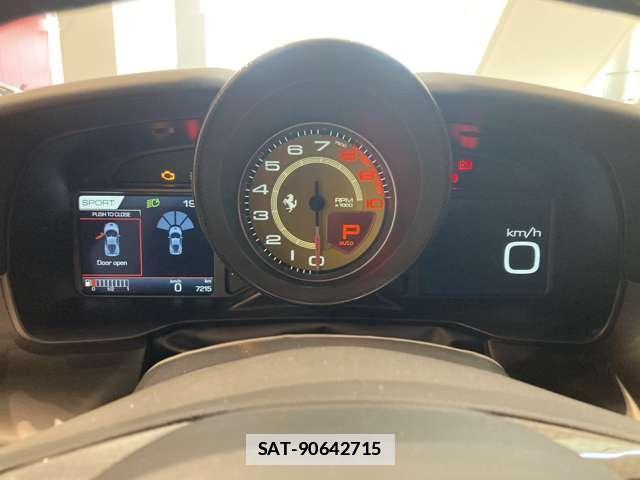 Ferrari F8 Tributo 2020-05 7801788-17