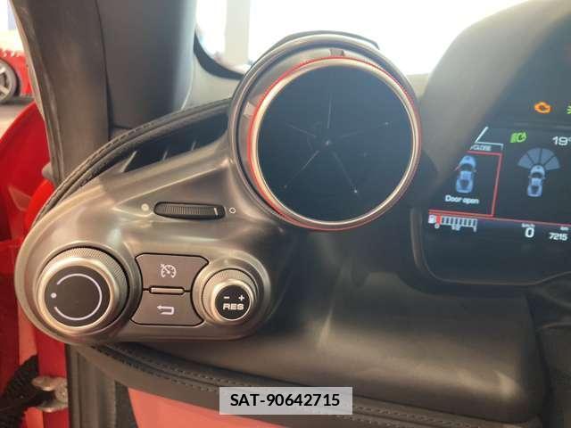Ferrari F8 Tributo 2020-05 7801788-19