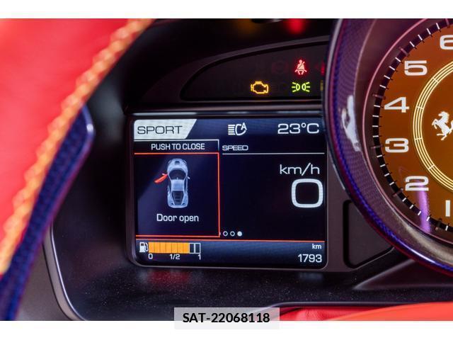 Ferrari F8 Tributo 2021-03 7801789-18