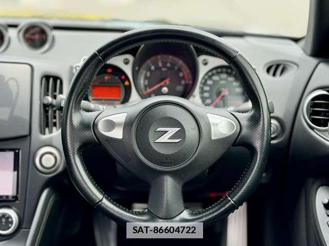 Nissan FAIRLADY Z 2013-01 7803426-12