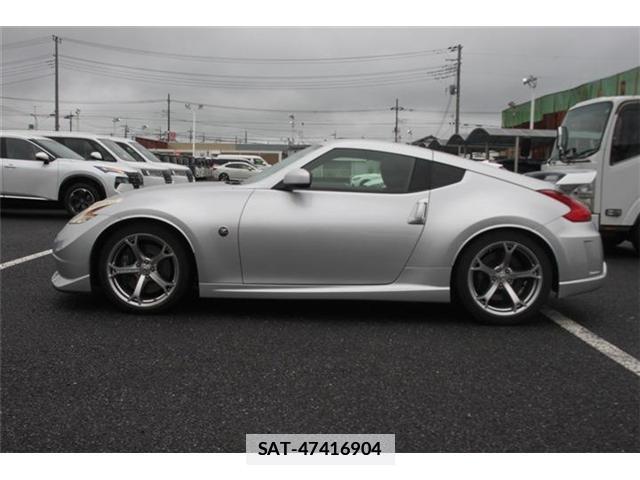 Nissan FAIRLADY Z 2011-06 7809376-10