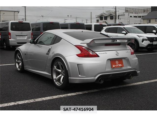 Nissan FAIRLADY Z 2011-06 7809376-11