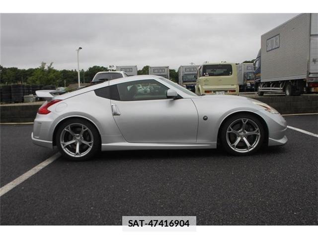 Nissan FAIRLADY Z 2011-06 7809376-14