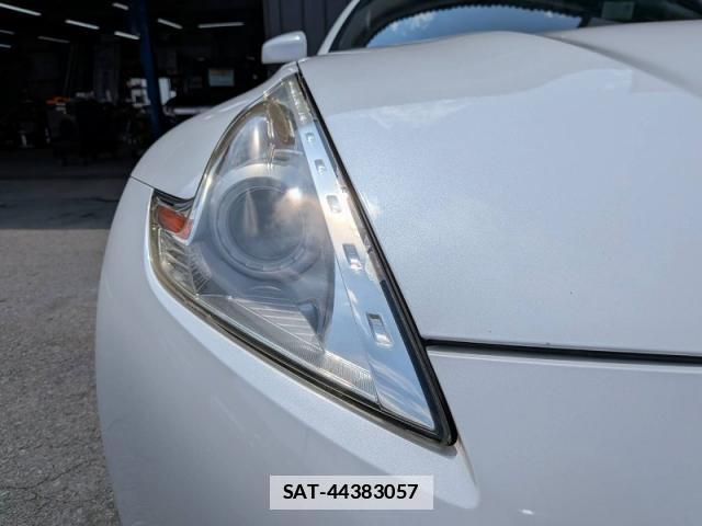 Nissan FAIRLADY Z 2009-06 7809896-18