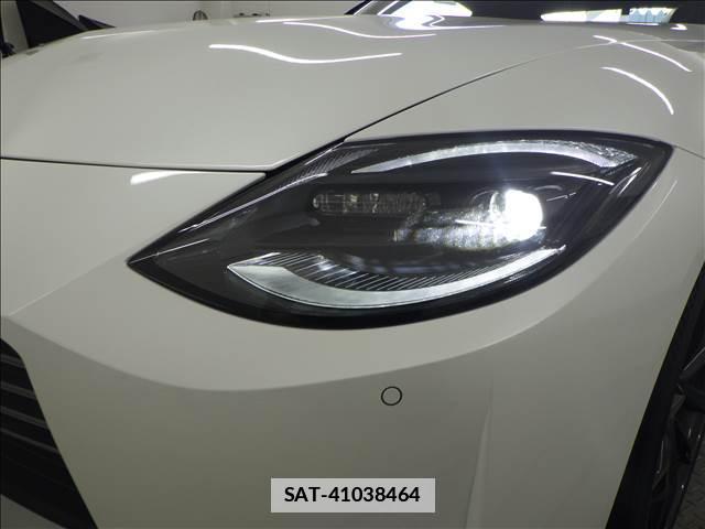 Nissan FAIRLADY Z 2023-09 7810889-18