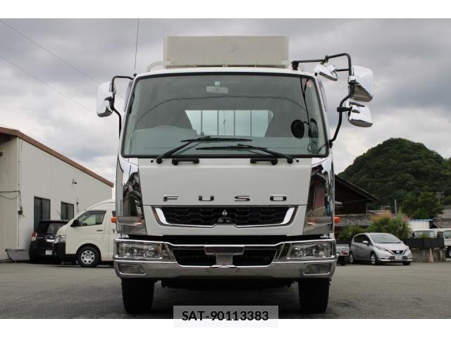 MITSUBISHI FUSO Fighter 2011-08 7793530-1
