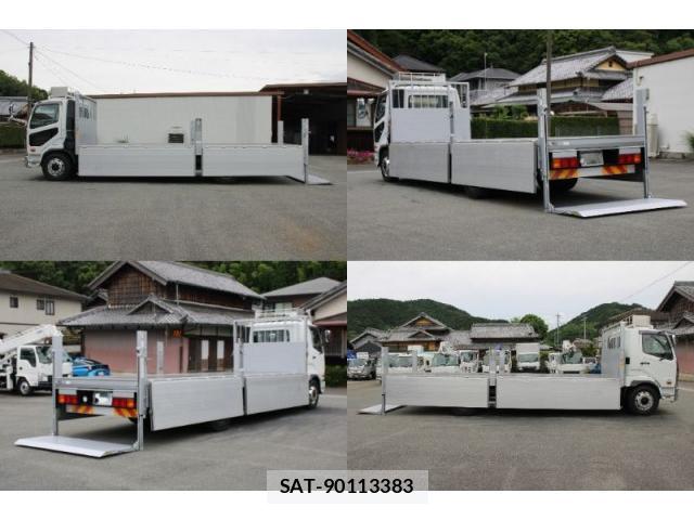 MITSUBISHI FUSO Fighter 2011-08 7793530-13