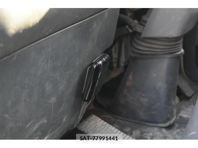 MITSUBISHI FUSO Fighter 2006-03 7796514-11