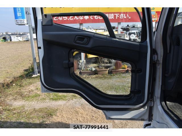 MITSUBISHI FUSO Fighter 2006-03 7796514-18