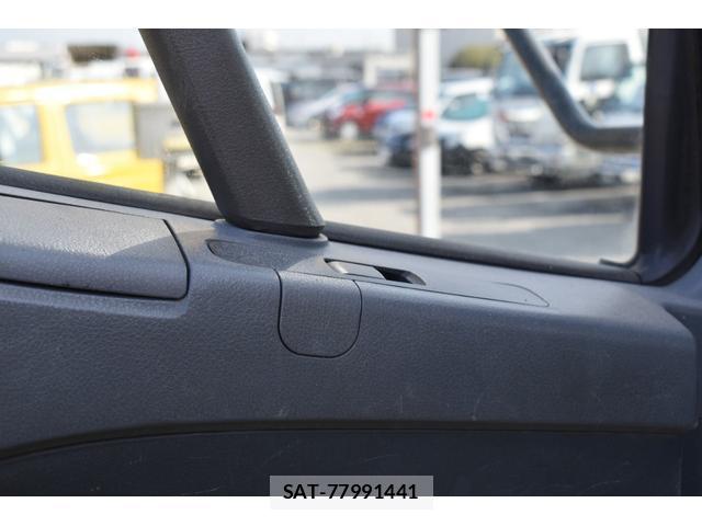 MITSUBISHI FUSO Fighter 2006-03 7796514-19