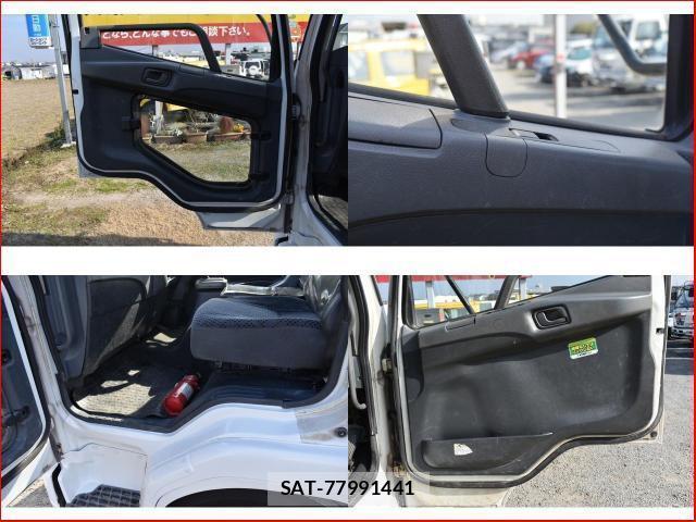 MITSUBISHI FUSO Fighter 2006-03 7796514-7
