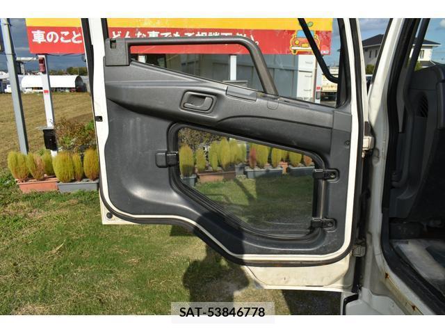 MITSUBISHI FUSO Fighter 2006-12 7796538-19