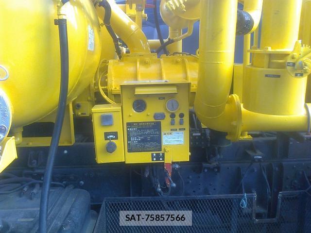 MITSUBISHI FUSO Fighter 2005-12 7798385-5