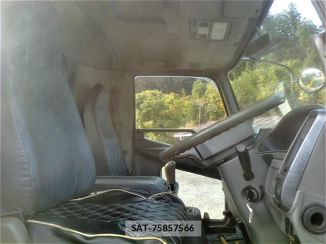 MITSUBISHI FUSO Fighter 2005-12 7798385-9