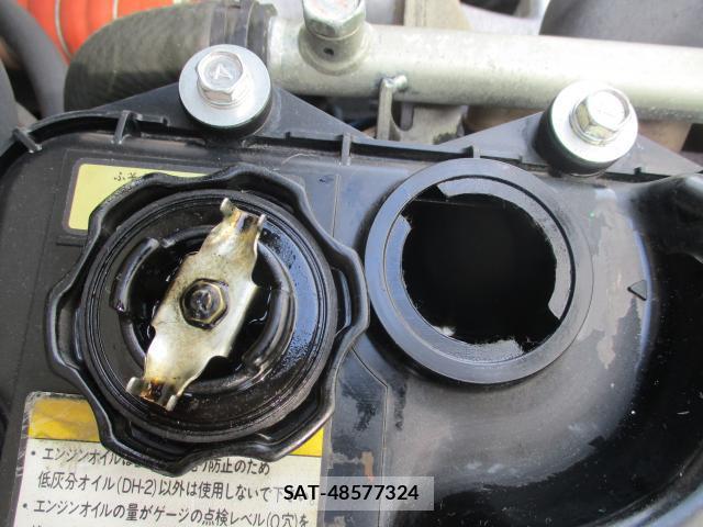 MITSUBISHI FUSO Fighter 2015-03 7799798-1