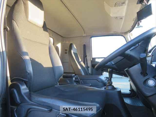 MITSUBISHI FUSO Fighter 2019-07 7800296-16